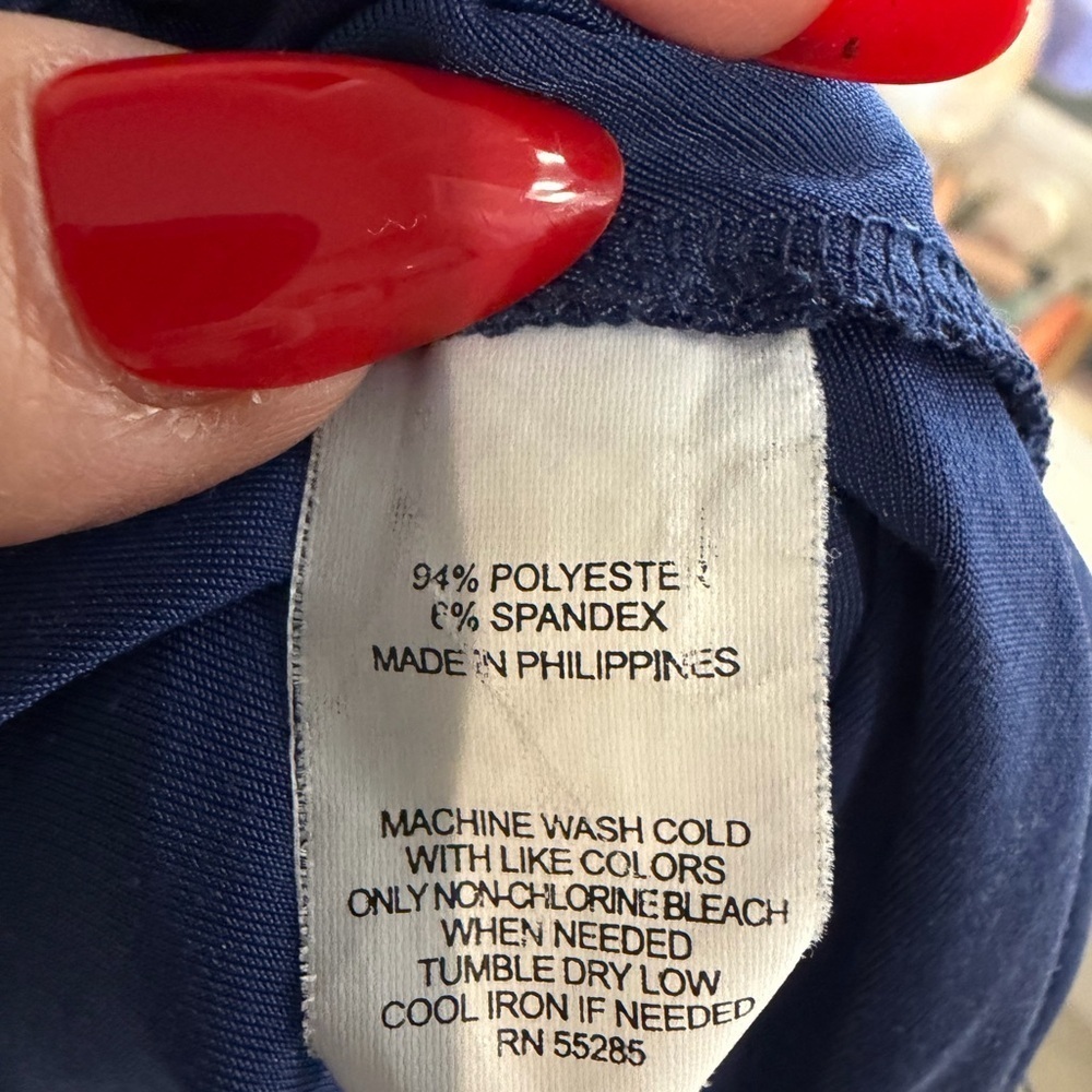 Express Navy Blue Top - Picture 4 of 4
